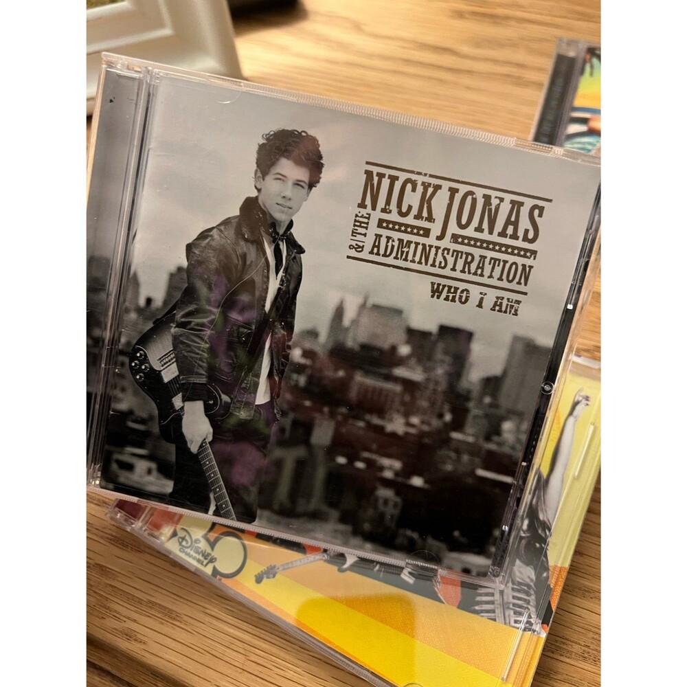 Nick Jonas & The Administration Who I Am CD 2010